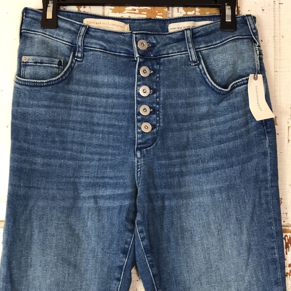 🍄 Pilcro and the Letterpress High-Rise Skinny Bootcut Medium Wash Denim. - Picture 3 of 16